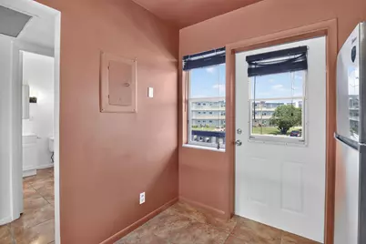 2200 Park Lane #208, Hollywood, FL 33021 - Photo 25