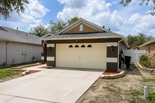 418 Summer Sails Dr, Valrico, FL 33594 - Photo 3