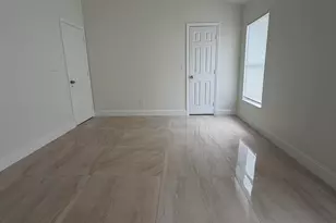 2619 SW Fair Isle Rd, Port Saint Lucie, FL 34987 - Photo 17
