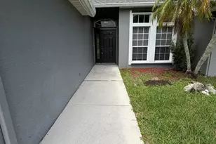 2619 SW Fair Isle Rd, Port Saint Lucie, FL 34987 - Photo 5