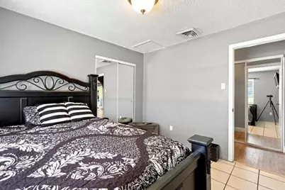 450 SE Thornhill Drive, Port Saint Lucie, FL 34984 - Photo 25