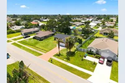 450 SE Thornhill Drive, Port Saint Lucie, FL 34984 - Photo 39