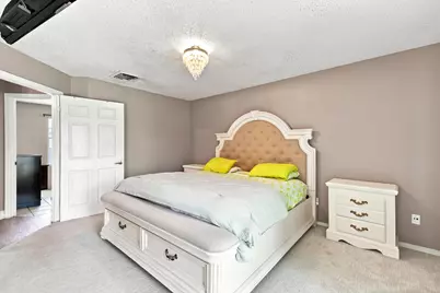 450 SE Thornhill Drive, Port Saint Lucie, FL 34983 - Photo 17