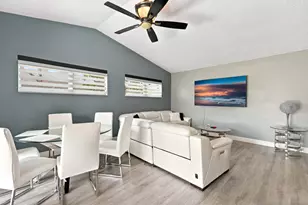 450 SE Thornhill Dr, Port Saint Lucie, FL 34983 - Photo 11