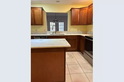 992 Ridgeland Path, The Villages, FL 32162 - Photo 15
