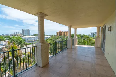 9 NE 20th Avenue #501, Deerfield Beach, FL 33441 - Photo 3