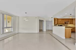 9 NE 20th Ave, Deerfield Beach, FL 33441 - Photo 13