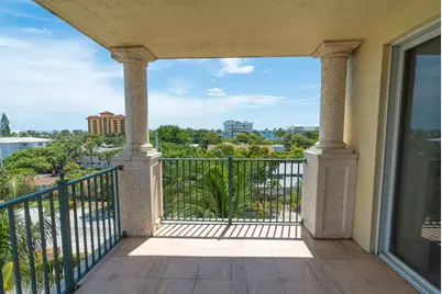 9 NE 20th Avenue #501, Deerfield Beach, FL 33441 - Photo 1