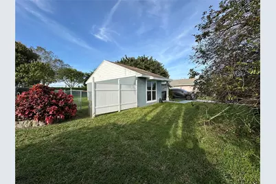 8395 Garden Gate Place, Boca Raton, FL 33433 - Photo 23