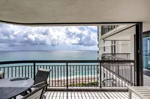 5380 N Ocean Dr, Riviera Beach, FL 33404 - Photo 39