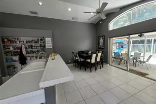 6416 Barton Creek Cir, Lake Worth, FL 33463 - Photo 5