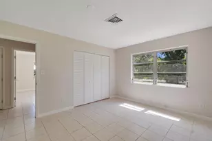 5605 38th St, Vero Beach, FL 32966 - Photo 13