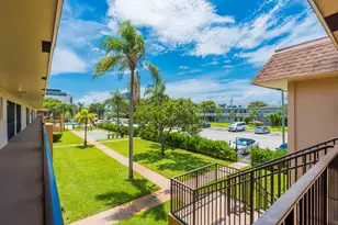 421 NE 1st St, Hallandale Beach, FL 33009 - Photo 7