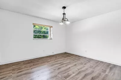 421 NE 1st Street #204, Hallandale Beach, FL 33009 - Photo 19