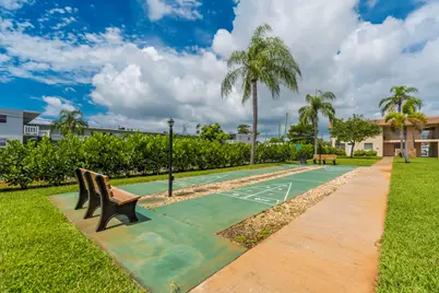 421 NE 1st Street #204, Hallandale Beach, FL 33009 - Photo 31