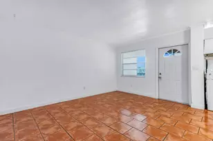 421 NE 1st St, Hallandale Beach, FL 33009 - Photo 11