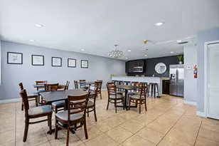 421 NE 1st St, Hallandale Beach, FL 33009 - Photo 35
