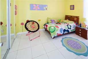 20379 W Country Club Dr W, Aventura, FL 33180 - Photo 7