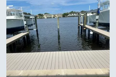 400 Northlake Court #204, North Palm Beach, FL 33408 - Photo 13