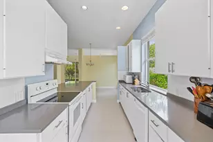 7744 SE Needle Palm Cir, Hobe Sound, FL 33455 - Photo 9