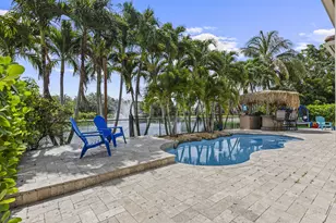455 Cresta Cir, West Palm Beach, FL 33413 - Photo 1
