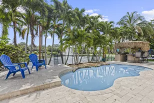 455 Cresta Cir, West Palm Beach, FL 33413 - Photo 1