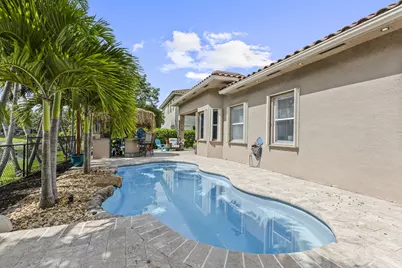 455 Cresta Circle, West Palm Beach, FL 33413 - Photo 5