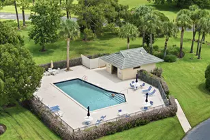 9450 Meadowood Dr, Fort Pierce, FL 34951 - Photo 5