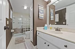 9450 Meadowood Dr, Fort Pierce, FL 34951 - Photo 25