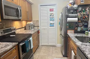 2662 NW 33rd St, Oakland Park, FL 33309 - Photo 7