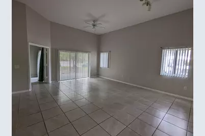 260 Crestwood Circle #106, Royal Palm Beach, FL 33411 - Photo 7