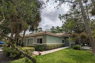 260 Crestwood Cir, Royal Palm Beach, FL 33411 - Photo 1