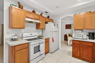 1058 SW Locke Ave, Port Saint Lucie, FL 34953 - Photo 13
