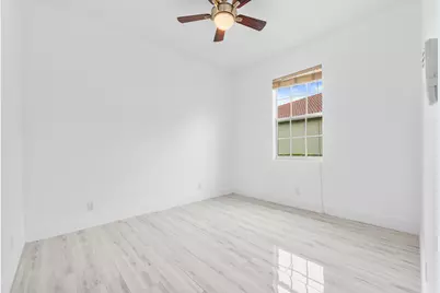6752 Osage Circle, Greenacres, FL 33413 - Photo 11