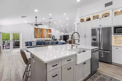 990 NW 8th Street, Boca Raton, FL 33486 - Photo 9