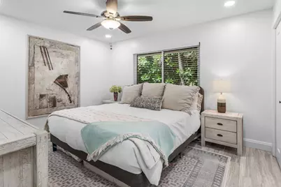 990 NW 8th Street, Boca Raton, FL 33486 - Photo 15