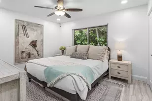 990 NW 8th St, Boca Raton, FL 33486 - Photo 15