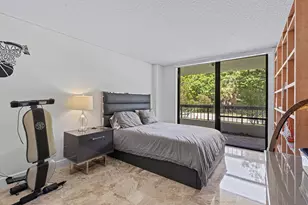 277 N Ocean Blvd, Boca Raton, FL 33432 - Photo 13