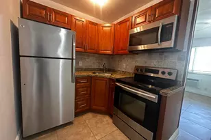 2000 NE 17th St, Fort Lauderdale, FL 33305 - Photo 7