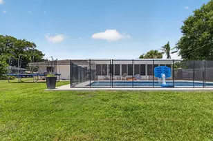 2409 N W Everglades Blvd, Stuart, FL 34994 - Photo 41