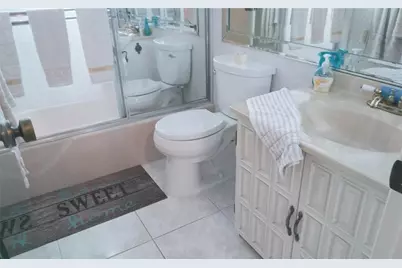 460 Paradise Isle Boulevard #301, Hallandale Beach, FL 33009 - Photo 19