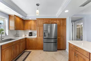 1160 Hillsboro Mile, Hillsboro Beach, FL 33062 - Photo 11
