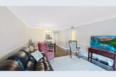 12022 W Greenway Drive #206, Royal Palm Beach, FL 33411 - Photo 3