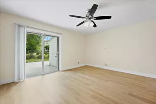 3666 Pinehurst Dr, Lake Worth, FL 33467 - Photo 11
