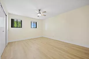 3666 Pinehurst Dr, Lake Worth, FL 33467 - Photo 17