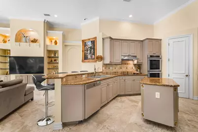 10253 NW 66th Drive, Parkland, FL 33076 - Photo 7