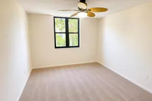 651 Okeechobee Blvd, West Palm Beach, FL 33401 - Photo 9