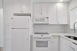 2311 NE 36th St, Lighthouse Point, FL 33064 - Photo 7