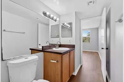 760 Executive Center Drive #32, West Palm Beach, FL 33401 - Photo 11