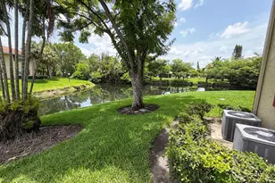 3652 N University Dr, Coral Springs, FL 33065 - Photo 13